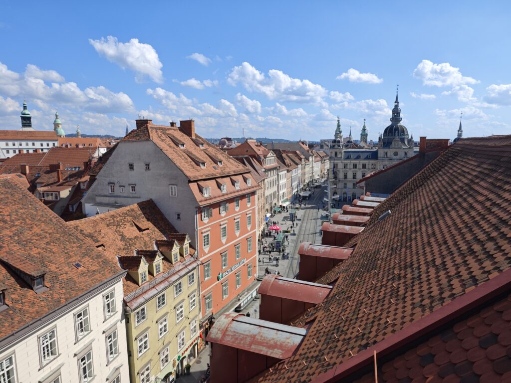 Blick über die Dächer der Grazer Altstadt