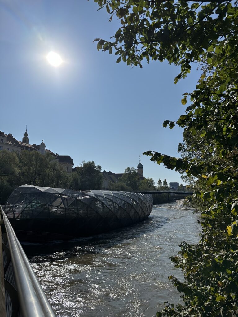 Die Murinsel in Graz