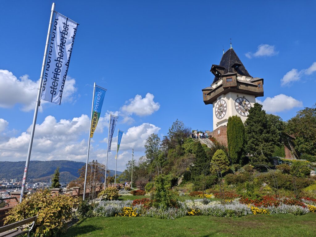 Auf den Schlossberg führen viele Wege